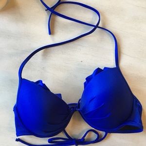 Victoria’s Secret swim top. -bottom also available